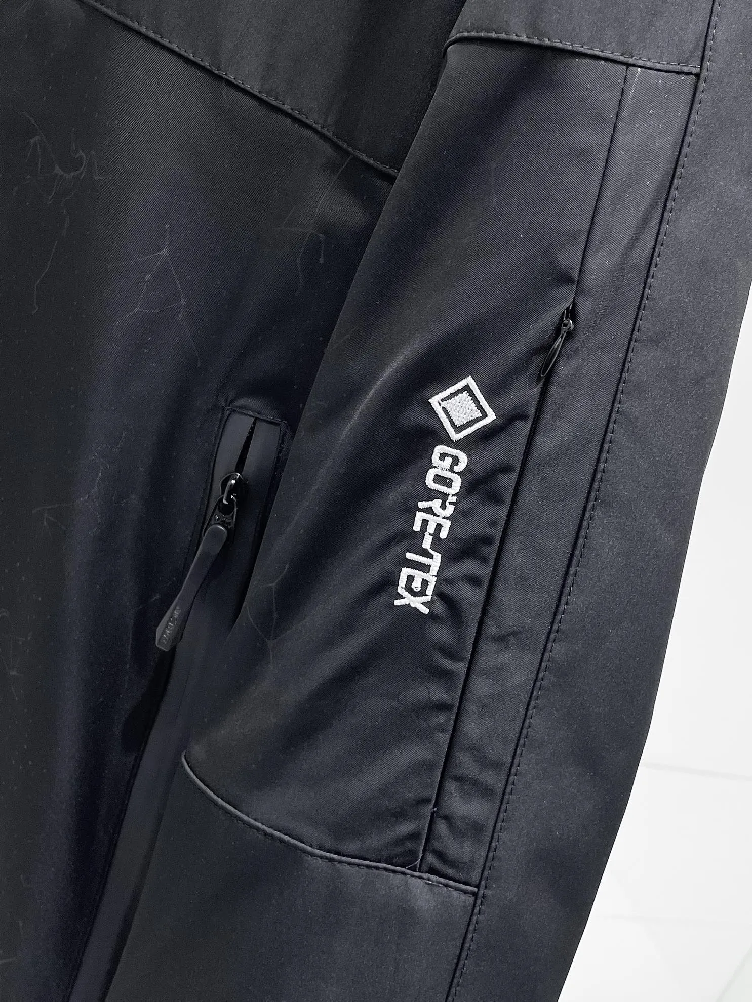 2026 New Arrival 。 Premium ， 90 Classic Logo ， ， ，Lightweight ， ， ！ ， ！ ， ， ， 。 ， ， ， ， ， 。 ！ Same Style Series！Sizes：M-3XL